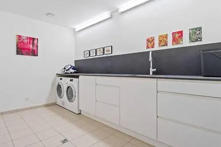 아파트 Premium Experience With Gym & Sauna